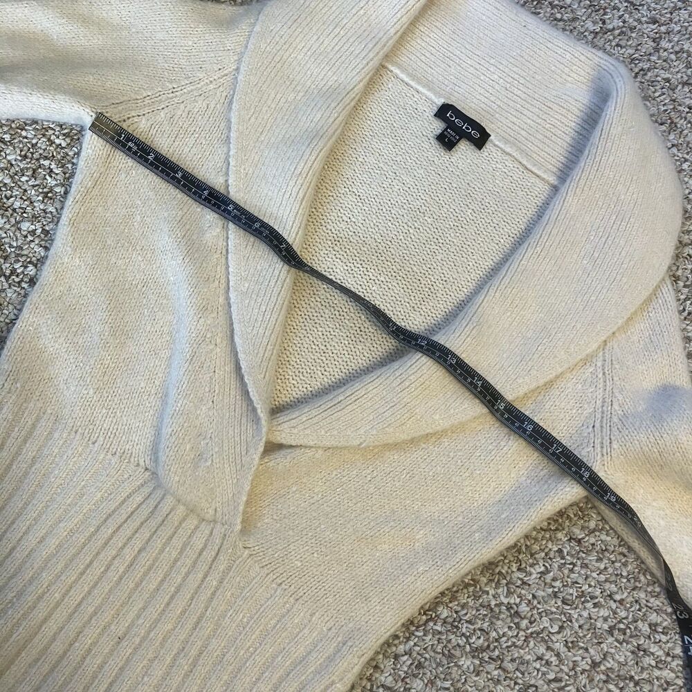 Bebe Womens Plunge Front Sweater Size L Angora Rabbit Lambswool Blend Y2K Cream - Picture 7 of 9